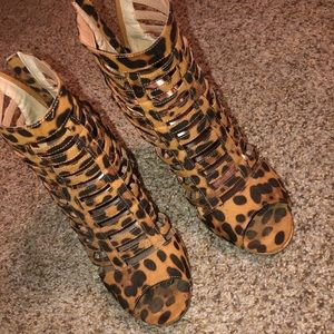 Cheetah Print High Heels 👠